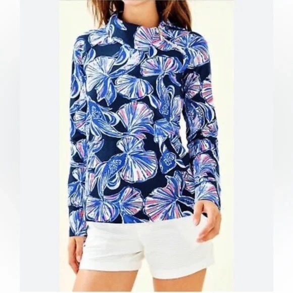 Lilly Pulitzer Tops - Lilly Pulitzer Booker Popover Bright Navy In Reel Life UPF 50+ Sz Small